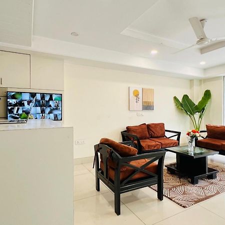 Bluo Studio5 Golf Course Road - Gym, Terrace Garden Ґурґаон Екстер'єр фото